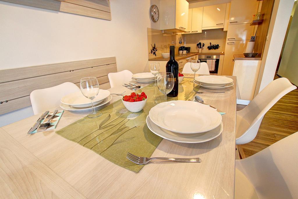 Apartment Vita Near Terme Paradiso Dobova Exterior photo